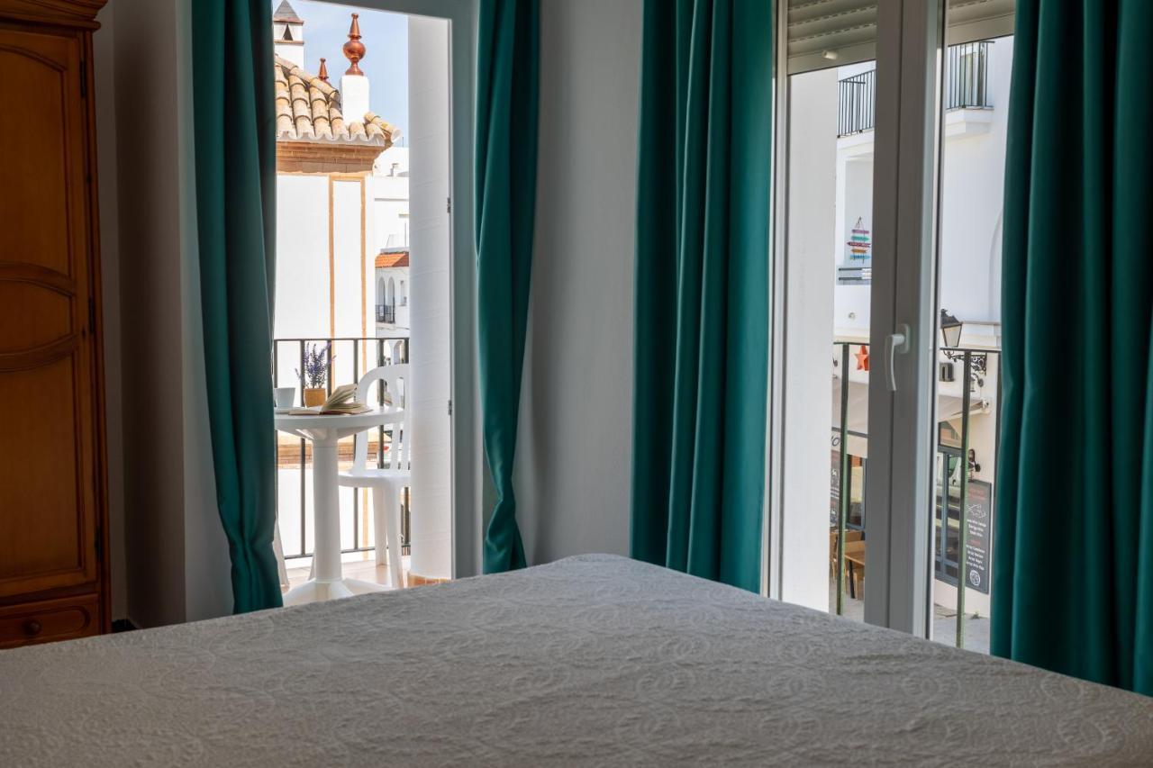 Hotel Oasis Conil De La Frontera Esterno foto