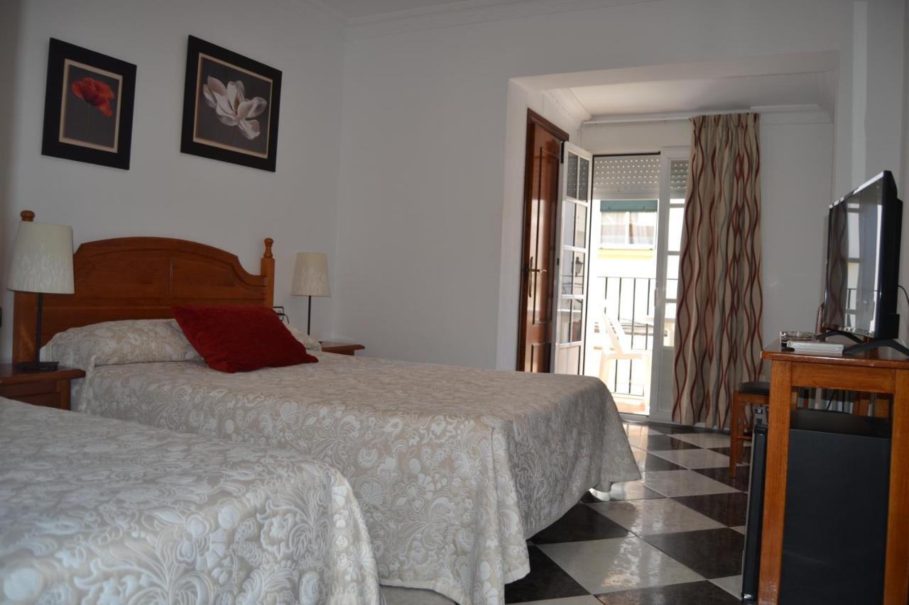 Hotel Oasis Conil De La Frontera Esterno foto